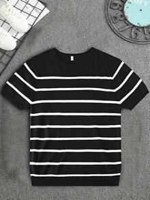 Camiseta de cuello redondo de punto fino de corte holgado con rayas, moda minimalista para uso casual diario de ALTZTAR - Blanco y Negro - Ver 4