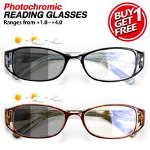 2 件套时尚印花轻质空心方形老花镜，变色，方便室内/室外使用