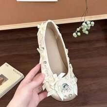 Women Flats