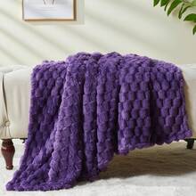 Super Soft King Blanket Pink Premium Silky Flannel Fleece 3D Ribbed Jacquard Lightweight Bed Blanket All Season Use (Pink Ribbed, King(90"X110")) - 紫色 - 查看 6