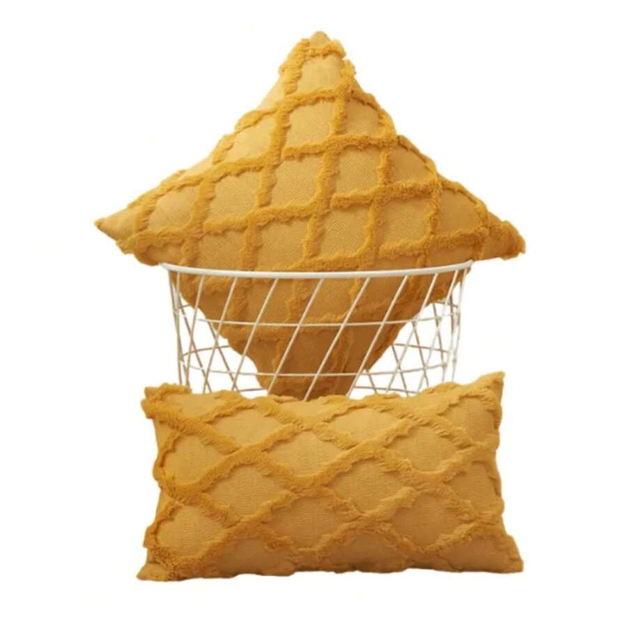 Decorative & Throw Pillows - Amarillo - Ver 1