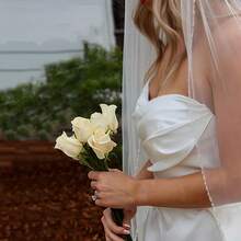 Pearl & Crystal Beaded Wedding Veil - 1 Tier Fingertip Bridal Veil With Elegant Beaded Edge, Soft Tulle - 30吋-白色 - 查看 3