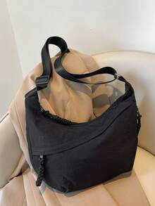 时尚黑色尼龙防水单肩包，休闲简约学院风，宽肩带，多拉链设计，适合学生、日常使用、购物