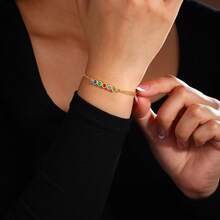 1 件定制诞生石手链，送给母亲的家庭诞生石手链，个性化礼物，送给妈妈的有意义的礼物，母亲节礼物