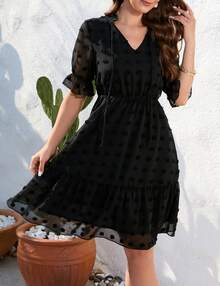 Women's Short Sleeve Swiss Dot V Neck Dress Casual A Line High Waist Dress Summer Solid Ruffle Mini Dress - 黑色 - 查看 1