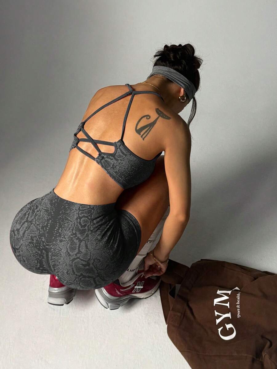 Women's Snake Skin Print Yoga Tank Top And Shorts Set, Suitable For Yoga, Running, Fitness, Spring/Summer Activewear - Dark Grey - View 1