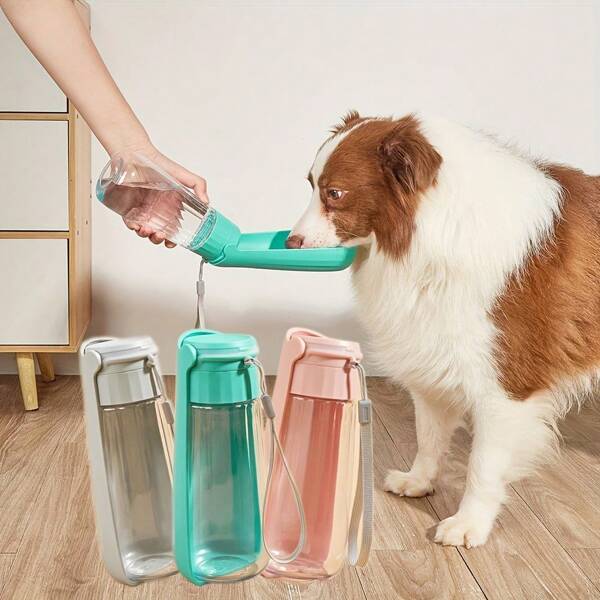 1 buc sticlă de apă pentru animale de companie, 550 ml, sticlă de apă portabilă pentru câini cu bol pliabil, sticlă de apă de călătorie, sticlă de apă portabilă pentru câini și pisici, 3 culori disponibile, potrivită pentru rase de câini mici și mari, obligatorie pentru drumeții în aer liber, accesorii moderne pentru câini și pisici