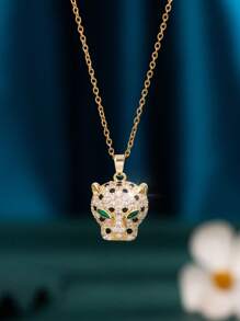 1 pièce Collier pendentif en acier inoxydable à tête de panthère avec strass, mode personnalisée. Convient pour le port quotidien des femmes et des couples. Peut être un cadeau pour l'anniversaire, les vacances, Halloween