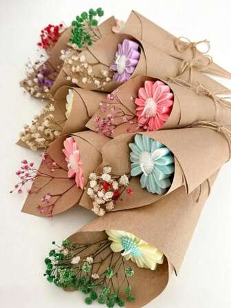 Multipack Daisy Shaped Soy Wax Candles, DIY Handmade Scented Candles, Ideal Decoration And Photo Props For Valentine's Day, Easter And Spring Gatherings