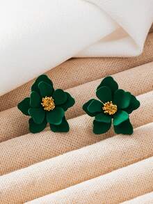1 Pair Fashionable Floral Stud Earrings, High-End Style Earrings For Women - Green - View 2