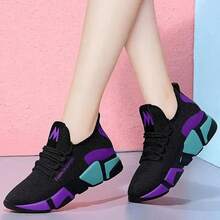 Women's Shoes New Comfortable Women's Shoes Spring And Autumn Versatile Lace Up Comfortable Lightweight Sports Shoes - Black - View 2