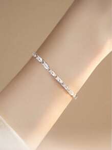 1pc FasFashionable Elegant Heart To Heart Four Leaf Silver Bracelet, Simple Versatile Chain Suitable For Women's Daily Wear