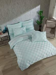 Bộ chăn ga King Size – 80% Cotton 20% Polyester – Ga trải giường phẳng 240x260 Cm + Vỏ chăn 200x260 Cm + 2 vỏ gối (50x70 Cm) – Mềm mại, thoáng khí, chống nhăn – Sản xuất tại Thổ Nhĩ Kỳ - Mallard Green - Xem 1