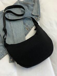 时尚黑色尼龙防水单肩包，休闲简约学院风，宽肩带，多拉链设计，适合学生、日常使用、购物