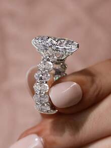 1PC Luxury Oval Engagement Ring For Women, Elegant Minimalist Design With Synthetic Diamonds, Glass Material, Perfect For Daily Wear, Parties, And Valentine's Day Gift, All-Season Fit - 戒指 - 查看 3