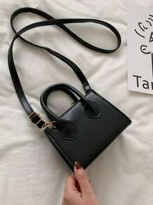 Nueva cartera pequeña de moda casual con decoración de metal, de unicolor, de piel de PU, bolso de hombro cruzado para mujeres