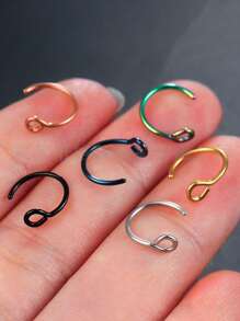 1 pieza/3 piezas de anillo de nariz falso minimalista en forma de C de acero inoxidable calibre 20G, versátil para hombres y mujeres, joyería de perforación corporal, disponible en oro y plata, en tamaños de 8mm/10mm. Adecuado para usar en partes del Body como nariz, orejas, labios, etc. Es un excelente regalo para cualquier festividad o día especial para sus amigos, seres queridos y familia, como el Día de Acción de Gracias, Navidad, Día de San Valentín, cumpleaños, aniversarios, etc.