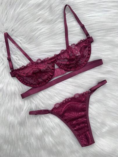 Conjunto Lingerie Sexy Gringa Sutiã Meia Taça Com Aro e Calcinha Regulável De Renda
