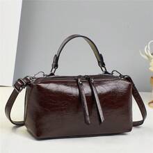 Women Shoulder Bags - 米色 - 查看 5