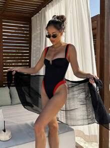 女士时尚黑红拼接连体泳衣 - 紅色 - 查看 6