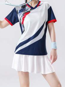 Custom Designed Slim Fit Women Badminton Jersey, Can Print Logo/Photos/Text, Fashionable V-Neck Women's Casual Sports T-Shirt, Quick-Dry Breathable Moisture-Wicking Suitable For Football, Badminton And Volleyball