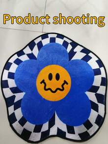 1 pieza Alfombra decorativa cómoda con diseño de cuadros azules y cara sonriente, alfombra para el hogar, alfombra para sala de estar, alfombra para dormitorio, regalo de moda para fiestas, tamaño asimétrico con tolerancia de corte de 1-5 cm, alfombra decorativa, decoración de dormitorio, alfombra pequeña, alfombra, decoración del hogar, alfombra para sala de estar, alfombra pequeña para sala de estar, alfombra para dormitorio, alfombra para sala de estar, decoración del hogar, alfombra para exteriores, alfombra lavable - Multicolor - Ver 4