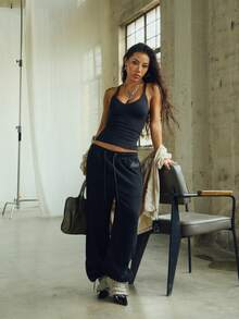 Women's Summer Camisole, Casual Solid Color Ribbed Spaghetti Strap Tank Top With Padded Bust - Black - View 3