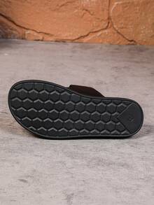 女士夏季新款厚底黑色凉鞋，法式时尚一脚蹬休闲度假鞋，软橡胶底拖鞋，系带露趾沙滩休闲凉鞋，可调节双带厚底夏季家居拖鞋，办公室户外百搭搭配厚底凉鞋