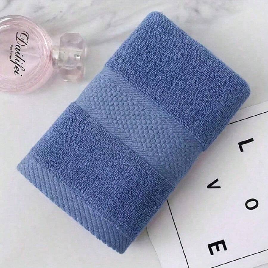 Luxury Soft Absorbent Towel - Cosmic Themed Stripe Design,Polyester Blend, Great For Adults And Friends, Ldeal Christmas And Halloween Gift, Home Essentials | Modern Towel Design | Polyester Blend Towel, Face Towel, New Soft Cotton Face Towel, Absorbent, Quick-Drying Towel In The Bathroom, Foldable For Storage, Suitable For 10 Scenarios, Universal For Home, Kitchen, Bathroom, Bath Towel, Wiping, Washing Face, Car Cleaning, Etc., Factory , Affordable, One Can Be Used To Wipe Shoes, One To Wipe Tables, One To Wipe Furniture, One For Bathroom Walls, One For Ordinary Bathing, And Going Out For Swimming Outdoors - 藍色1 - 查看 1