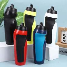 1 件，600ml/20.29oz，可挤压设计，双色缝线，人体工学握把，PP 材质，户外运动随行杯，运动简约风格，流线型杯身，防滑握把，防漏密封盖，易于挤压饮用，无异味，健身房训练水壶，足球赛事水杯，山地自行车骑行水壶，感恩节礼物杯，可挤压运动杯，人体工学水壶 - 彩色 - 查看 2