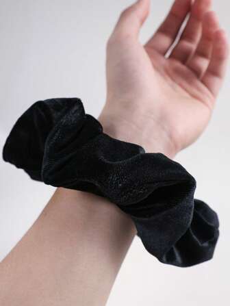 Velvet Extra Hair Scrunchie, Suitable For Everyday Wear, Hair Ties, Scrunchy Hair Ties Ponytail