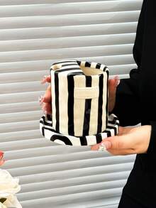 1 pieza Taza de café cerámica con asas y diseño de rayas verticales, forma asimétrica al estilo minimalista europeo, hecha a mano con alta estética, taza multiusos y aislada, adecuada para el hogar, restaurante, café, fiesta y como regalo - Multicolor - Ver 3