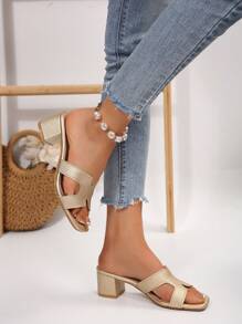 Teen Girls Low Heel Sandals, Gold PU Leather, Suitable For Beach, Resort, Dance Party, Daily Wear, Summer