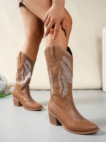 刺绣复古靴，套穿式尖头粗跟骑马靴，舒适休闲百搭西部靴，纯色女款