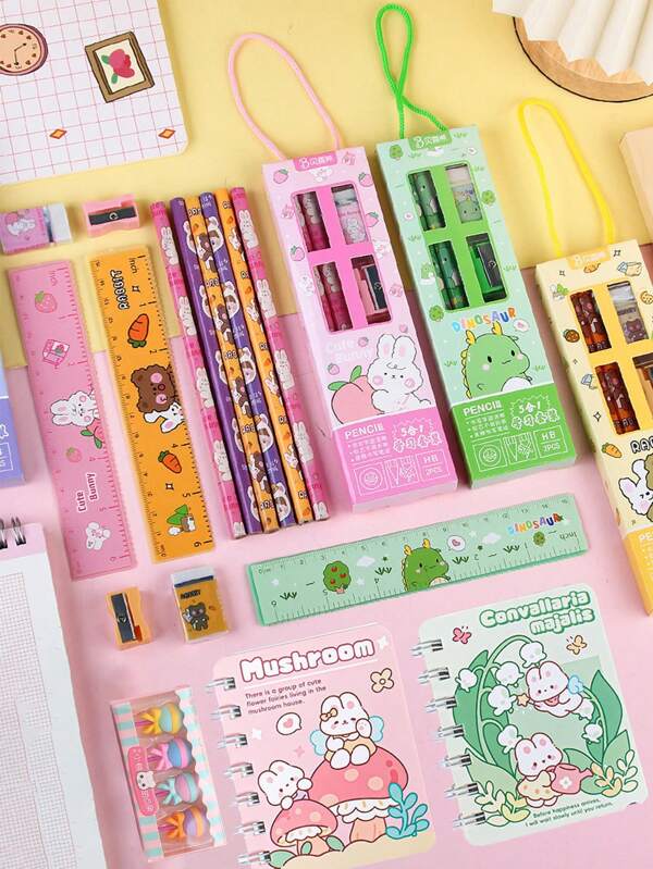 10 Stücke niedliches Schreibwaren Set (10-in-1 Kombination inklusive 2 Bleistifte, 1 Lineal,1 Bleistiftspitzer,-1 Radiergummi,/1 kleines Notizbuch und 4 Lutscher-förmige Radierer). Dies sind unverzichtbare Schulmaterialien für Kinder, Grundschüler und Studenten während der Schulanfangszeit. Geschenke