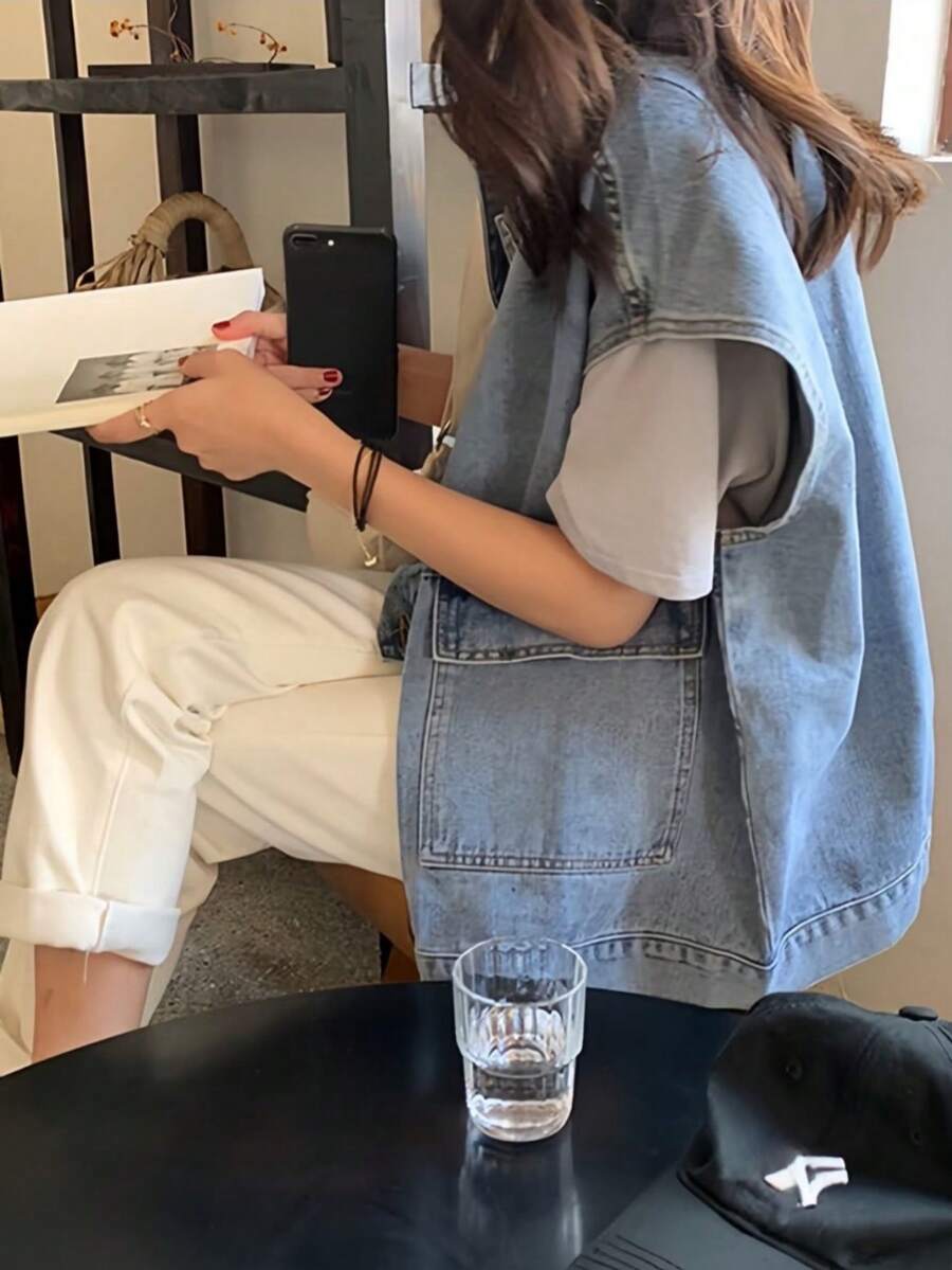 女士时尚宽松牛仔背心，适合秋季分层穿着