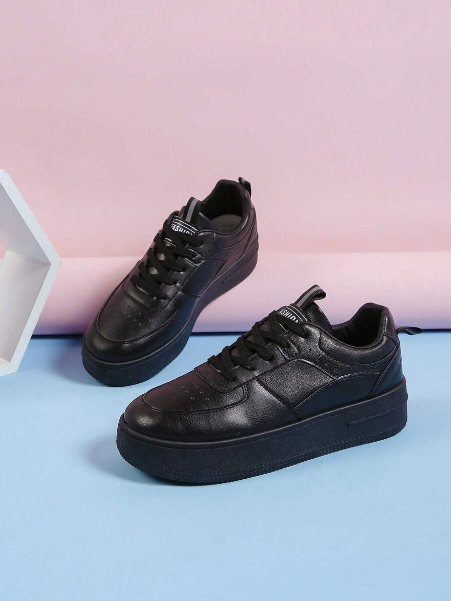 春秋时尚新款休闲运动鞋，青少年厚底增高运动鞋