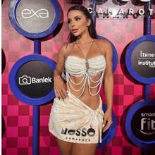 Sexy, Fashionable, High-End Diamond Studded Chest Chain, Top Chain, Wedding Dress, Nightclub Party Jewelry New Leisure Style Of Simple Faux Pearl Halter Tops Teen Style Cute Beaded Beautifully Cami Vest ,Pearl Bead Body Chain