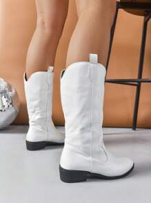 Western Style Embroidered Vintage Boots For Girls, Retro Platform Mid-Calf V-Cut Riding Boots, Winter New Arrival