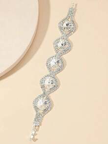 1 件时尚、优雅、奢华的水钻手链