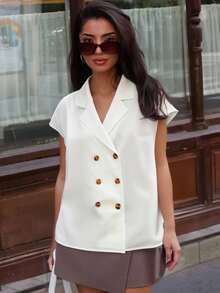 Plus Size Women Casual Short Sleeve Shirt - Solid Color Notch Collar Button Down Shirt, H-Shaped Regular Fit, Lightweight Non-Stretch Fabric, All Season Wear | Classic Notch Collar | Elegant Button Detail