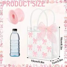 4 件粉色蝴蝶结透明 PVC 礼品袋粉色蝴蝶结雏菊花派对礼品袋招待手提袋适用于婚礼生日单身派对送礼会新娘送礼会婚礼派对用品