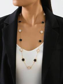 1pc Elegant Luxury Style Lucky Clover Black White Long Sweater Chain, Suitable For Women's Daily Or Party Wear