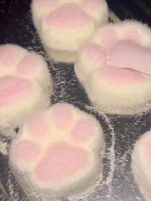 1pc Silicone Cat Paw Toys, Grape Texture, Slow Rebound, Durable, Stress Relieving For Children/Adults To Play With, Perfect For Children/Adults, Holiday/Halloween/Christmas Gifts, Available In Green, Purple, Orange, Blue, Pink