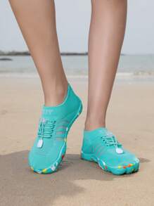 Nuevos zapatos de agua para niños, transpirables, para playa, natación y uso en exteriores, con diseño antideslizante, duraderos, cómodos y de fácil colocación