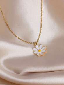 suteyi Daisy Necklace, Cute Quirky Floral Gold And Enamel Daisy Fashion Jewellery Necklace For Girl - Multicolor - View 5