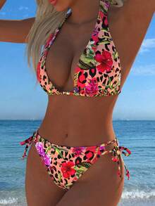 Floral Print V-Neck Halter Sexy Backless Beach Vacation Bikini Set Set - Multicolor - View 3