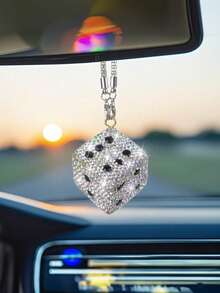 1 pieza Colgante de espejo retrovisor de coche con dados creativos, decoración colgante brillante para el interior del coche, accesorio de espejo retrovisor, decoración de moda para el interior del coche, accesorio de decoración oscilante de diamante para el espejo retrovisor del coche, tamaño universal