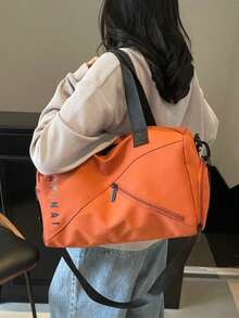 Borsa fitness piccola unisex Sanrio, borsa da viaggio all'aperto, borsa con scomparti asciutto e bagnato con chiusura lampo, borsa a tracolla aderente, borsa per mamme per viaggi di lavoro e shopping, borsa per fitness e accessori scolastici