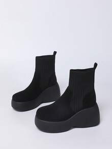 女士时尚新款弹力针织踝袜靴，黑色绒面革厚底学院风休闲日常穿着，舒适轻便的鞋底，圆头适合所有脚型，百搭秋冬细靴